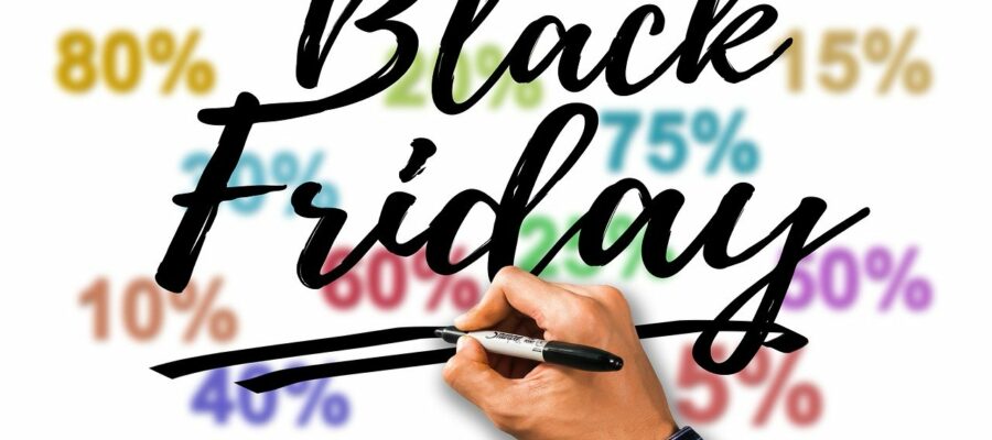 black friday, hand, write, percent, board, heart, black, friday, discounts, discount, financial support, services, sale, shopping, to buy, advertising, special offer, marketing, black friday, black friday, black friday, black friday, black friday