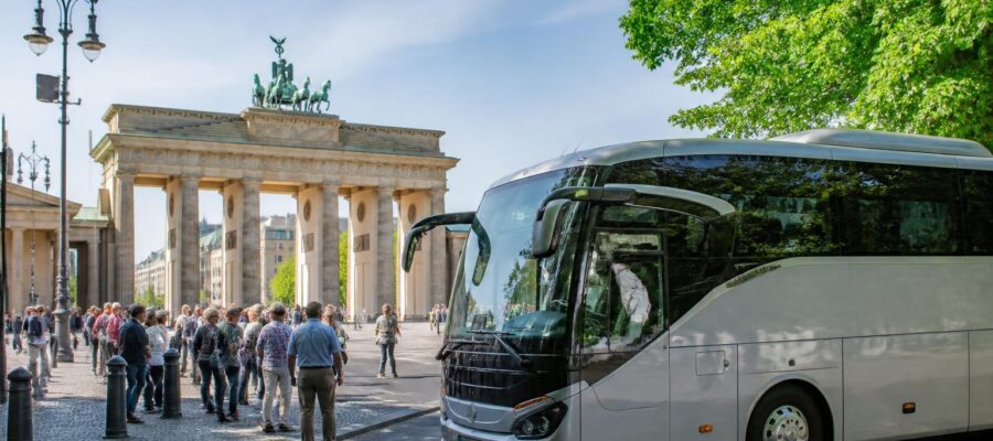 Gruppenreisen in Berlin und Brandenburg: Komfortabel mit dem Bus unterwegs Zwischen Berliner